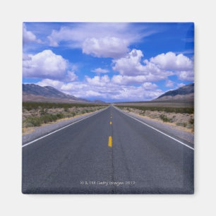 Huvudväg till och med Death Valley, Kalifornien Magnet