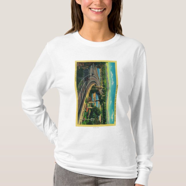 Huvudvägen överbryggar över Santa Ana River Tee Shirt (Framsida)
