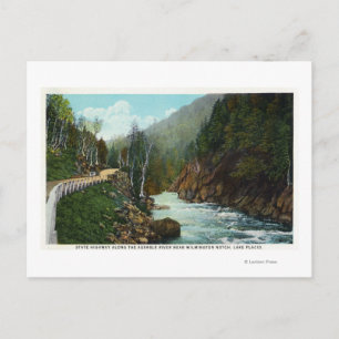 Hwy View of Ausable River nära Wilmington Vykort