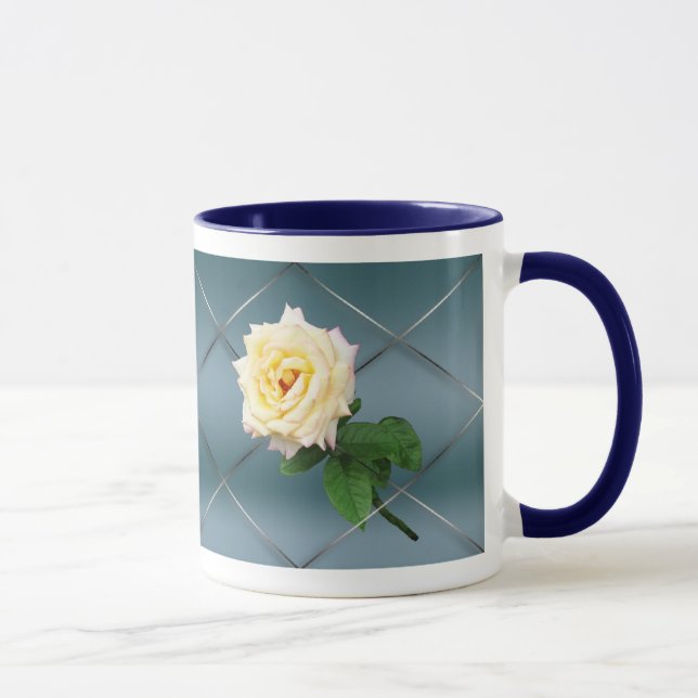Hybrid Tea Ros - Blå Bakgrund Anpassningsbar Mugg (Höger)