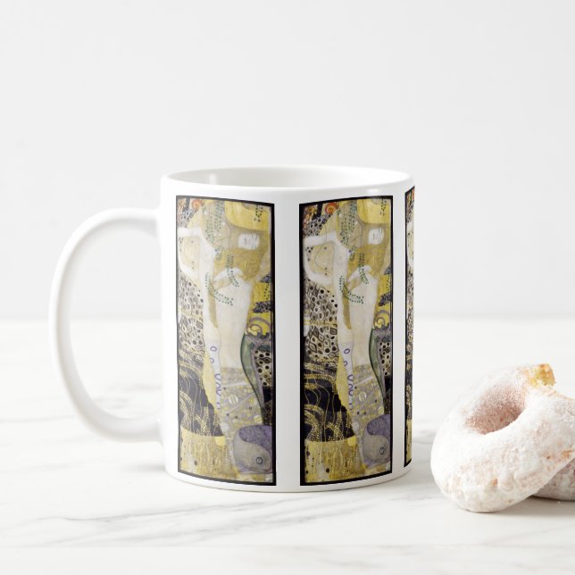 Hydra (även kallad Vattenormar I) av Gustav Klimt Kaffemugg (Med munk)