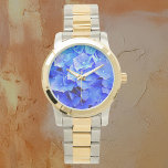 Hydrangea Blues Watch Armbandsur<br><div class="desc">Njut av sommarårets söt blåblommor med den vackra klockan. Jag såg dessa azurblåa vattendrag fördjupas från tidigt sommaren till mitten av sommaren. Deras blåsor var till en början lite blyga, med vit, himlar blå eller rosa och sedan märkte jag plötsligt hur djupt deras färg hade blivit. Jag tänka av kornblomblått...</div>