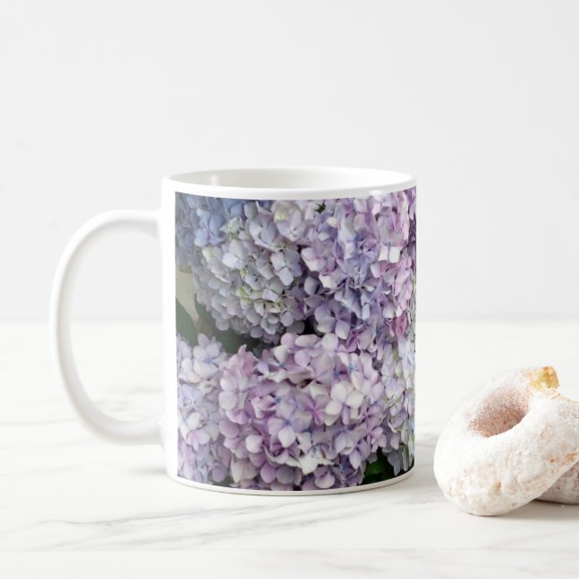 Hydrangea in mom's garden  kaffemugg (Med munk)
