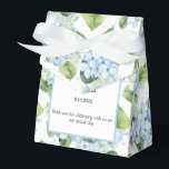 Hydrangea Print Party Trebox Presentaskar<br><div class="desc">Parti-favärderrutan visas med en hydroangea-blommigt utskrift. Anpassa det här objektet och ändra exempeltexten till din egen. Tips! Lägg till dina underbara behandlingar och lägg till lite festligt band. Licensierad bild</div>