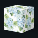 Hydrangea Print Party Trebox Presentaskar<br><div class="desc">Parti-favärderrutan visas med en hydroangea-blommigt utskrift. Anpassa det här objektet eller köp som det är. Tips! Lägg till dina underbara behandlingar och lägg till lite festligt band. Licensierad bild</div>