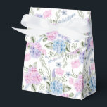 Hydrangea Print Party Trebox Presentaskar<br><div class="desc">Parti-favärderrutan visas med en hydroangea-blommigt utskrift. Anpassa det här objektet eller köp som det är. Tips! Lägg till dina underbara behandlingar och lägg till lite festligt band.</div>