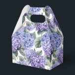 Hydrangea Print Party Trebox Presentaskar<br><div class="desc">Parti-favärderrutan visas med en hydroangea-blommigt utskrift. Anpassa det här objektet eller köp som det är. Tips! Lägg till dina underbara behandlingar och lägg till lite festligt band. Licensierad bild</div>
