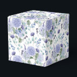 Hydrangea Print Party Trebox Presentaskar<br><div class="desc">Parti-favärderrutan visas med en hydroangea-blommigt utskrift. Anpassa det här objektet eller köp som det är. Tips! Lägg till dina underbara behandlingar och lägg till lite festligt band.</div>