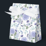 Hydrangea Print Party Trebox Presentaskar<br><div class="desc">Parti-favärderrutan visas med en hydroangea-blommigt utskrift. Anpassa det här objektet eller köp som det är. Tips! Lägg till dina underbara behandlingar och lägg till lite festligt band.</div>