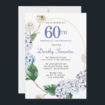 Hydrangea Ro 60:e Födelsedagsfesten Inbjudningar<br><div class="desc">Blå vattenblommor och  ro-blommigtar dekorerar en guld oval ram. En öppen och vettig modern botanik.</div>