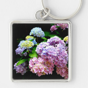 Hydrangea-trädgård, rosa, blått, lila blommigt fyrkantig silverfärgad nyckelring