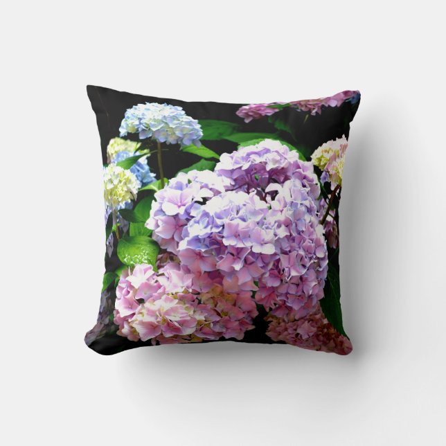 Hydrangea-trädgård, rosa, blått, lila blommigt kudde (Framsida)