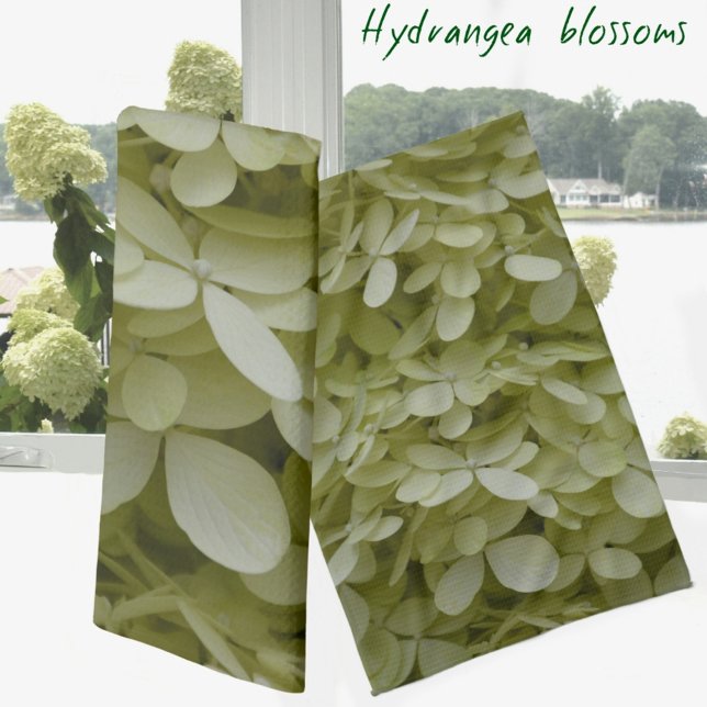 Hydrangeas Elegant Celadon Grönt Flowers Kökshandduk (Skapare uppladdad)