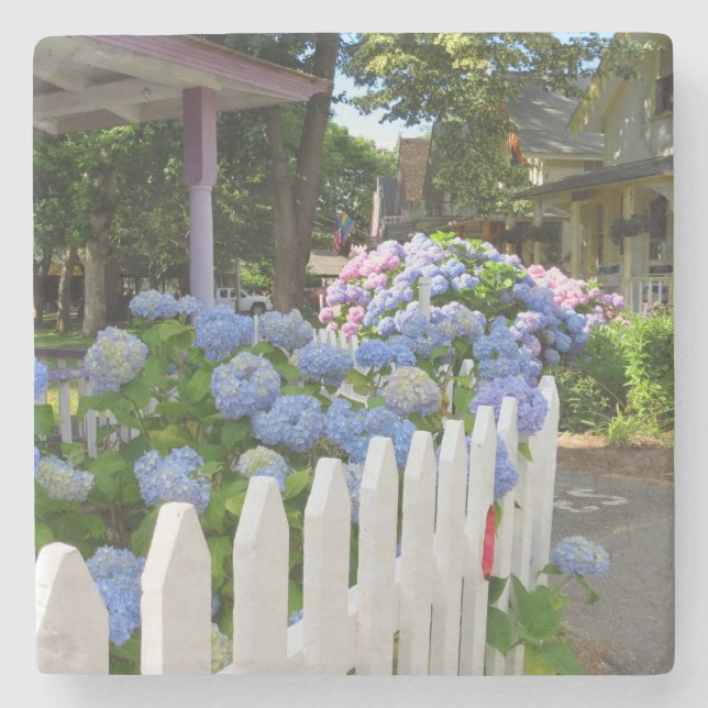 Hydrangeas och Picket Fence - Martha's Vineyard Stenunderlägg (Framsidan)