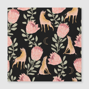 Hyena & Protea: Mörk Vintage Mönster