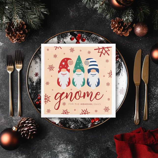 Hygge-jultomten för Helgdagarna Snöflingor Pappersservett (Gnome for the Holidays Paper Dinner Napkins Cover Photo)