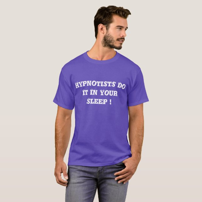 HYPNOTHOUGHTS BOR 2017 - fråga mig skjortan T Shirt (Hel framsida)