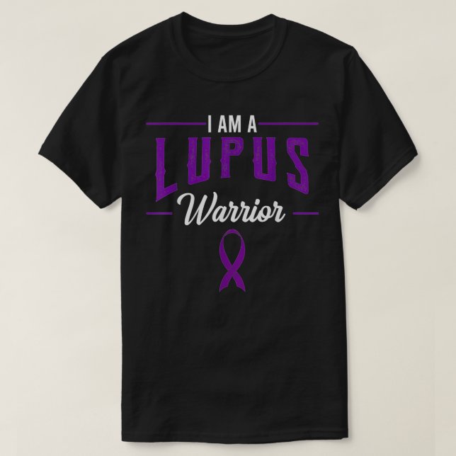 I Am A Lupus Warrior Purple Awareness Ribbon Butte T Shirt (Design framsida)