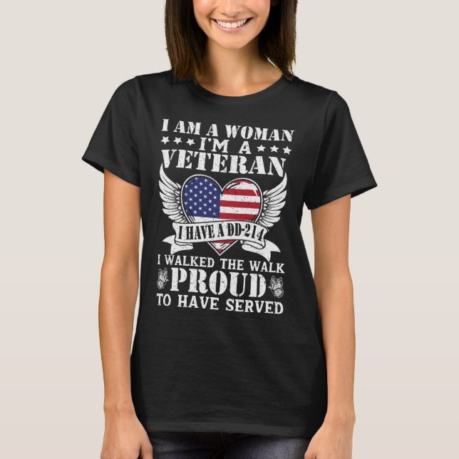 I AM A WOMAN I'M VETERAN T-SHIRT (Framsida)