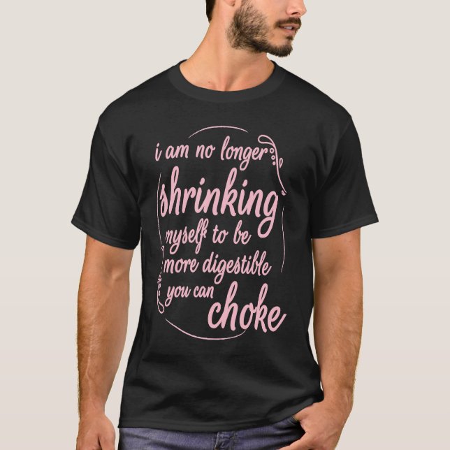 I Am No Longer Shrinking Myself Strawberry Boxing T Shirt (Framsida)