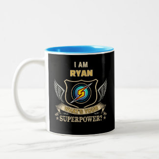 I Am RYAN What's Your Superpower Två-Tonad Mugg