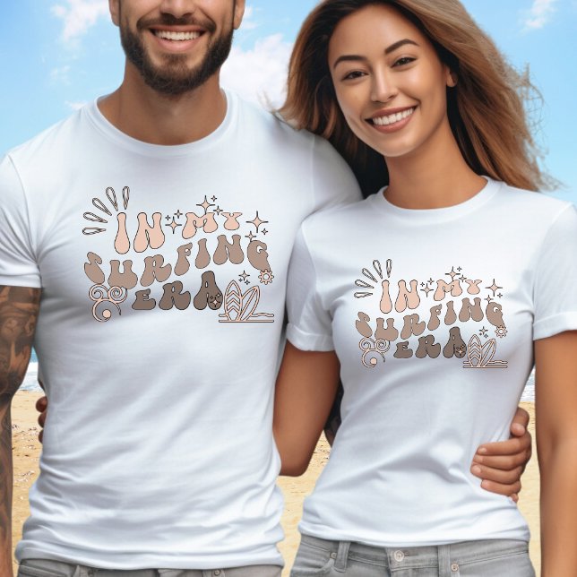 I Anpassningsbarna Surfning Era på baksidan T Shirt (Skapare uppladdad)