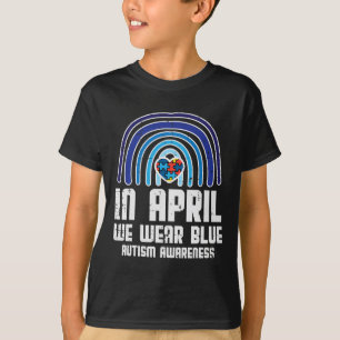 I april Bära vi Blue Rainbow Heart Autism Awarene T Shirt