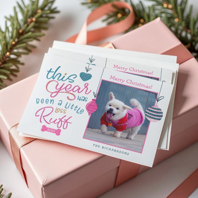 I år har det varit mindre Ruff Roligt Glitter Hund Julkort (This Year Has Been Less Ruff Fun Glitter Dog Photo Holiday Card)