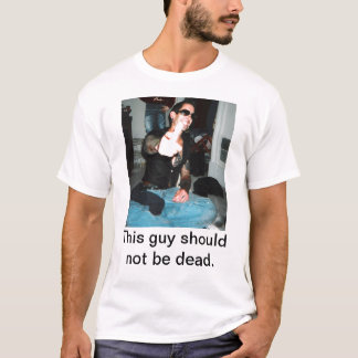 I att älska minne av ben 10 tee