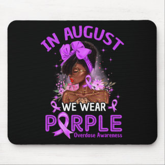 I augusti Bäror vi Lila svarta kvinnor överdoserin Musmatta