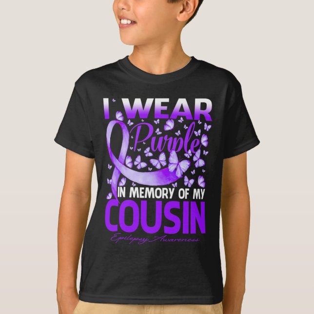I Bära Lila till minne av min kusin epilepsiakrig T Shirt (Framsida)