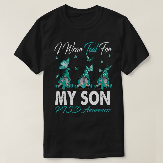 I Bära Teal for MY SON PTSD Awareness Gnomes T Shirt (Design framsida)