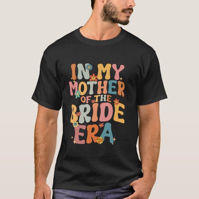 I Budens mamma Era Budens mamma T Shirt (Framsida)