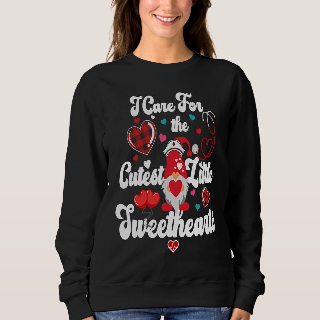 I Care For The Cutest Little Sweethearts Gnome Nur T Shirt (Framsida)