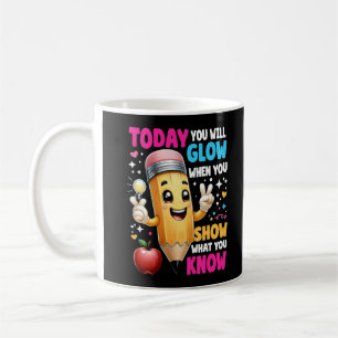I dag kommer du att glida när du visar vad du vet kaffemugg