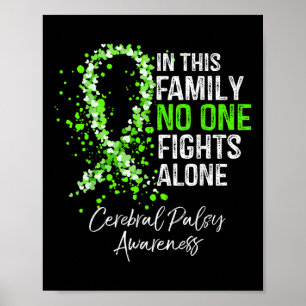 I den här familjen kämpar Ensam Shirt Cerebral Pal Poster