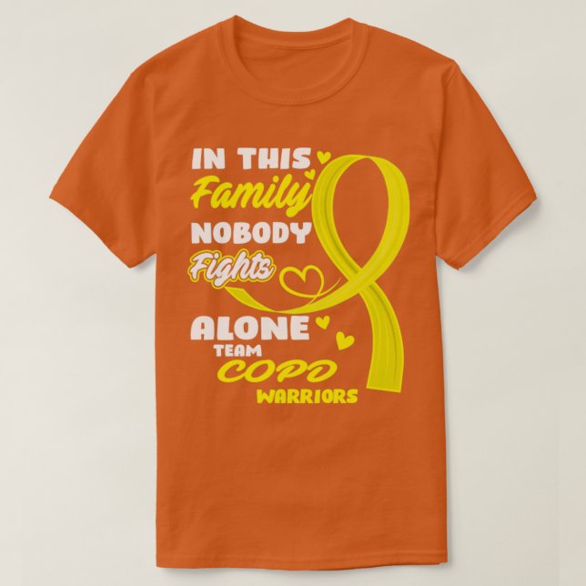 I den här familjen kämpar ingen mot COPD Warri hos T Shirt (Design framsida)