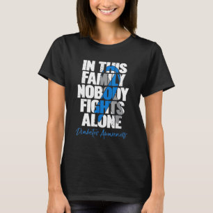 I den här familjen kämpar ingen mot Ensam Grått Bl T Shirt
