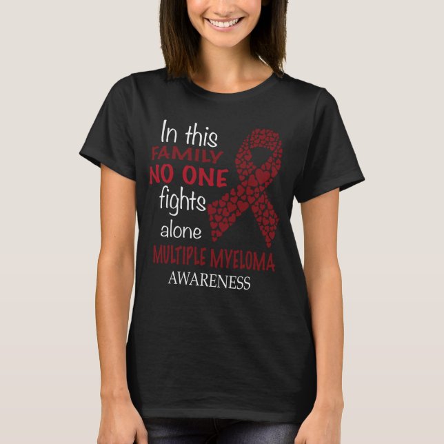 i denna familj bekämpar ingen myelom i många t shirt (Framsida)