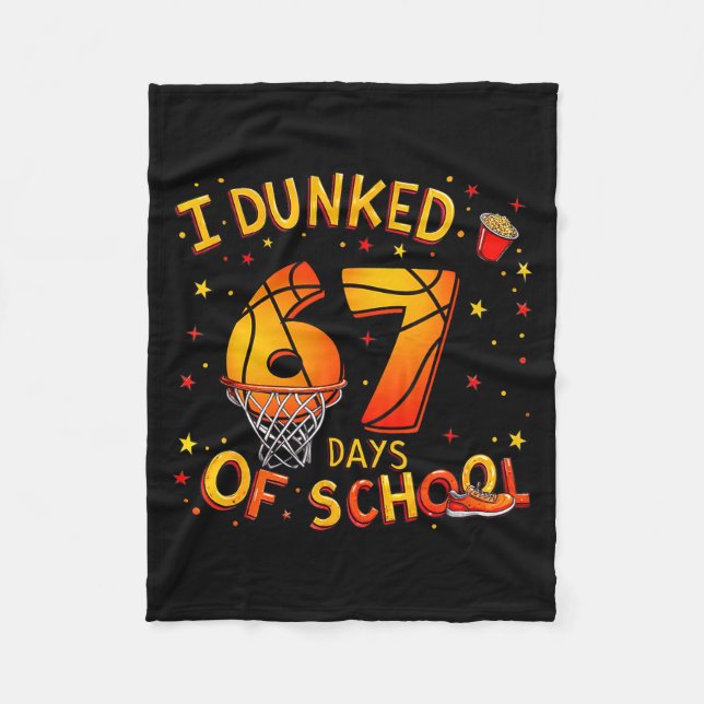 I Dunked 67 Days Of School Basketball Boys Kids  Fleecefilt (Framsidan)