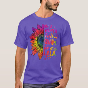 I en fullt av mormas är Lala Solros T Shirt