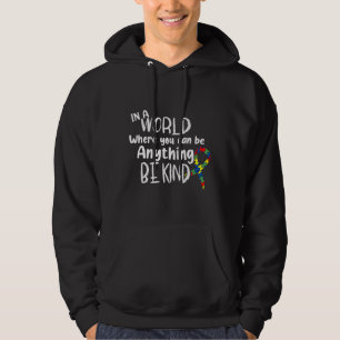 I en värld där man kan vara vad som helst, var god hoodie