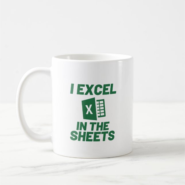I Excel i Lakan Spreadshee Funny Accountant Kaffemugg (Vänster)