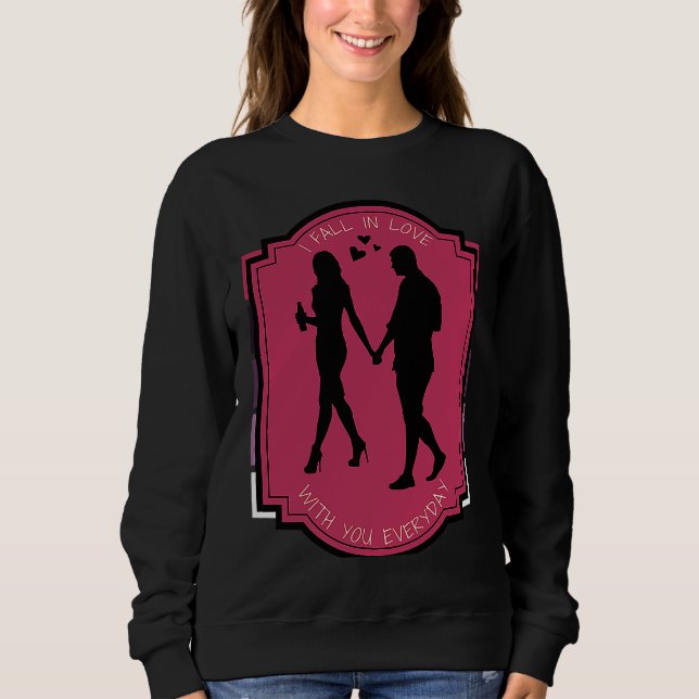 I Fall In Love With You Everyday Silhouetted Coupl T Shirt (Framsida)