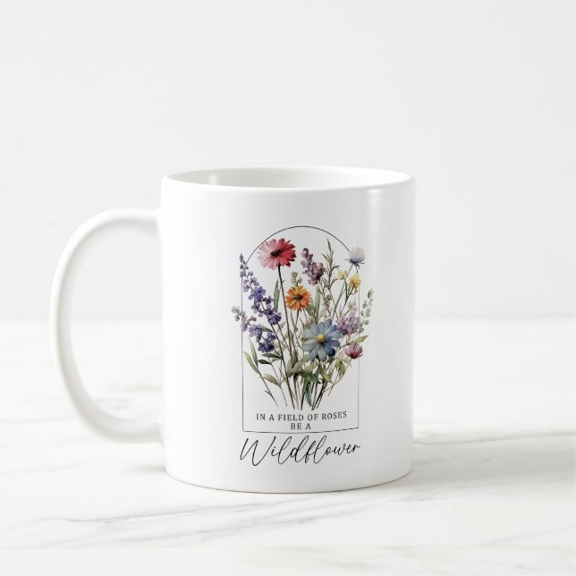 I Fält i Ro ska vara en Wildblomma Kaffemugg (Vänster)