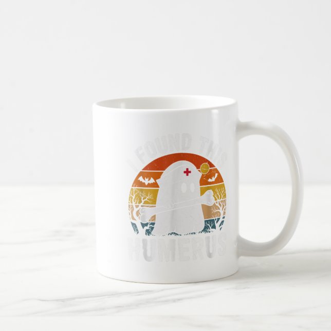 I Found This Humerus Funny Ghost Nurse Halloween  Kaffemugg (Höger)