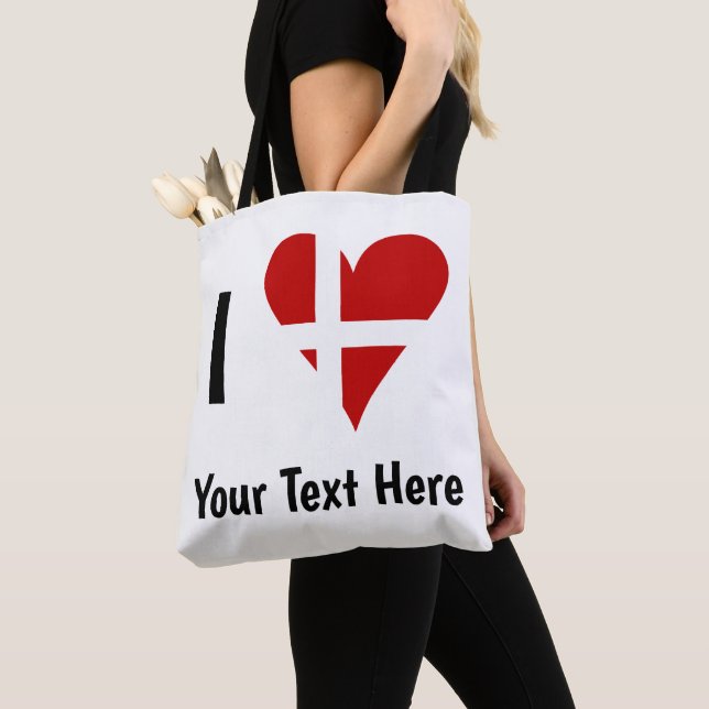 I (Funky Heart Shaped Danish Flag) Your Text Tygkasse (Närbild)