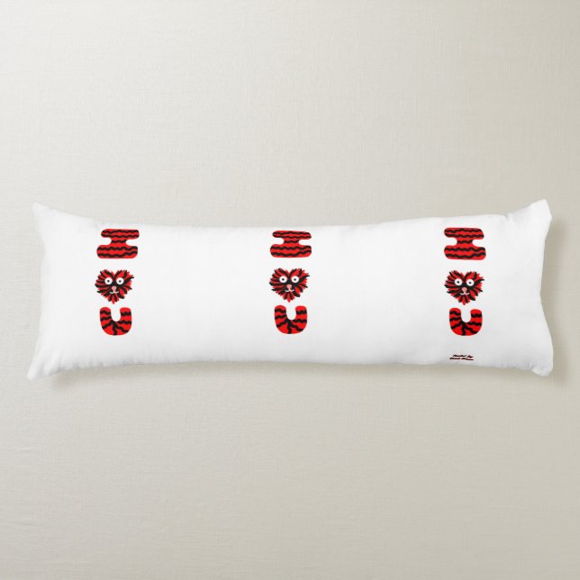 I Fuzzy U Body Pillow Kroppskudde (Framsidan)