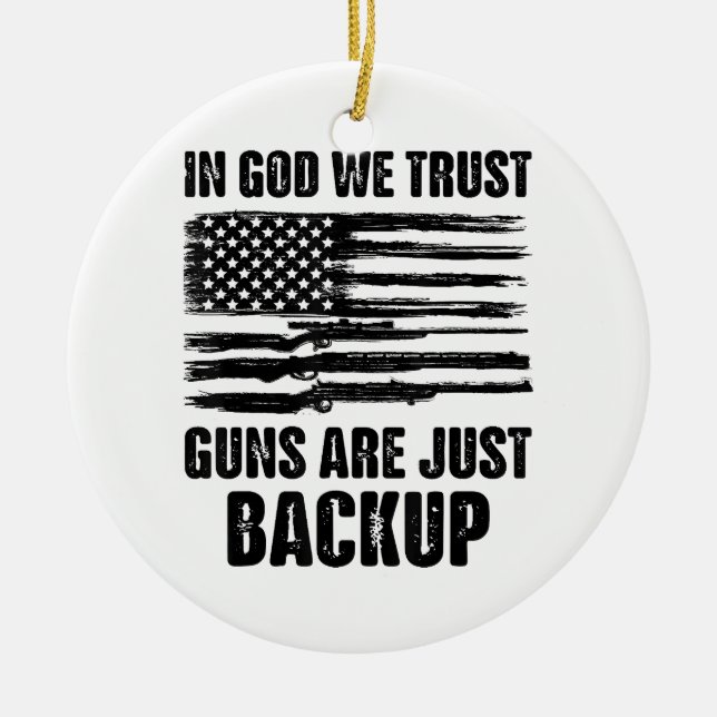 I Gud litar vi på att vapnen just är tillbaka Amer Julgransprydnad Keramik (Framsidan)