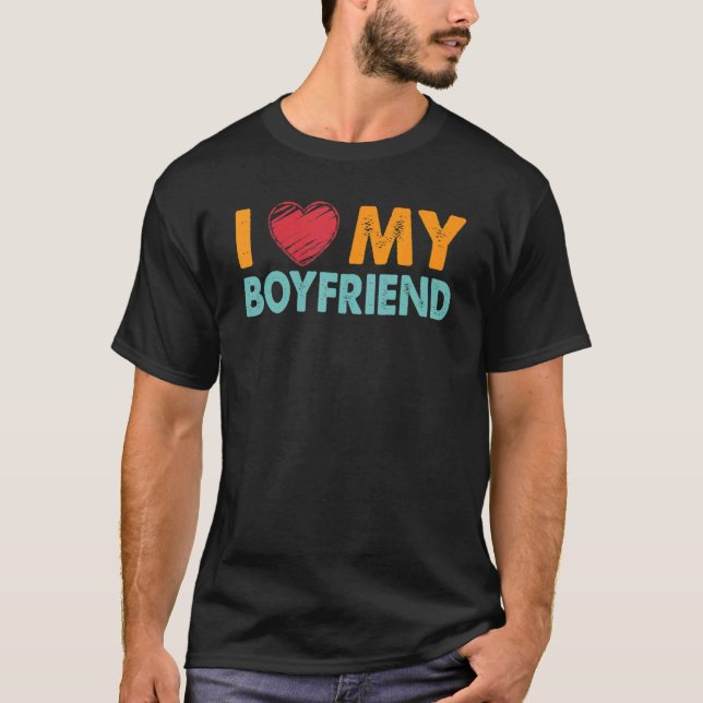 I Heart My Boyfriend Loving Girlfriend  Couple T Shirt (Framsida)